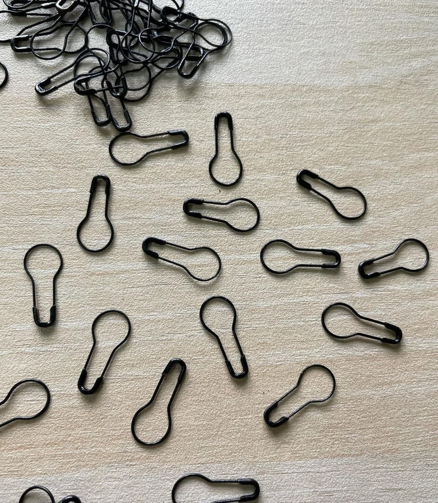 Premium Black Hijab Pins — Metal